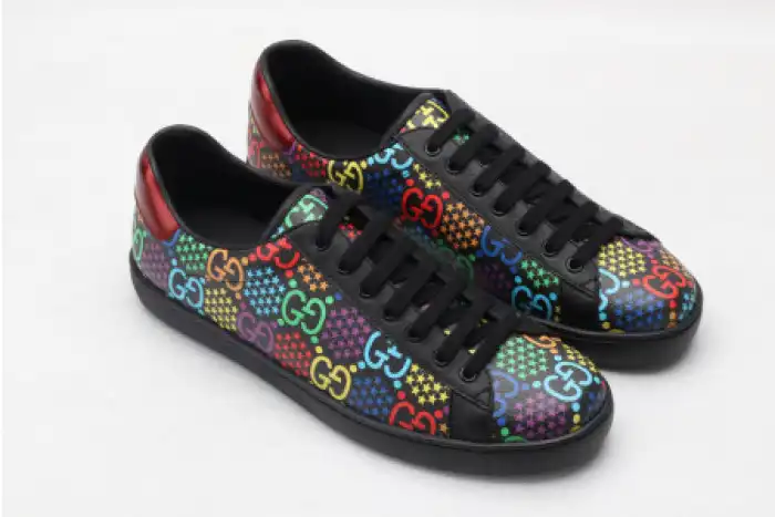 Reps TBK GUCC ACE EMBROIDERED LOW-TOP SNEAKER 610085 H2020 1110 0124