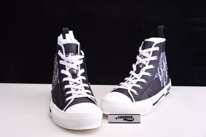 Rep TBK DR B23 High Top Oblique Sneaker Black & White 0120