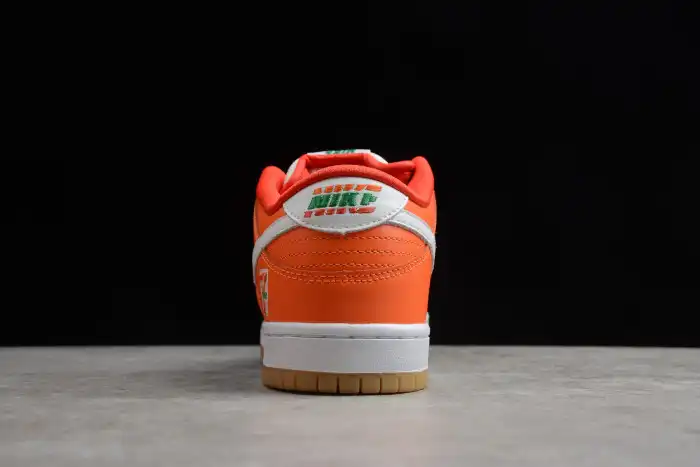 Cheap TBK Nike SB Dunk Low 7 Eleven CZ5130-600 0125