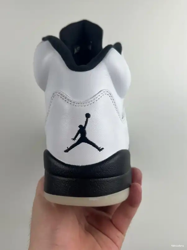 Reps TBK DD0587-110 RETRO 5 JORDAN AIR 'WHITE BLACK' 0226