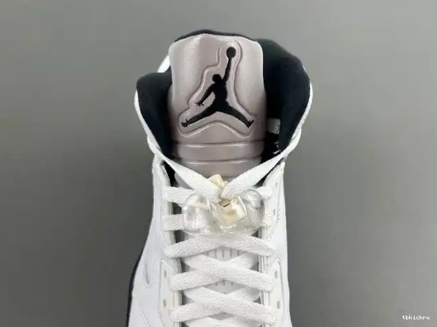 Reps TBK DD0587-110 RETRO 5 JORDAN AIR 'WHITE BLACK' 0226