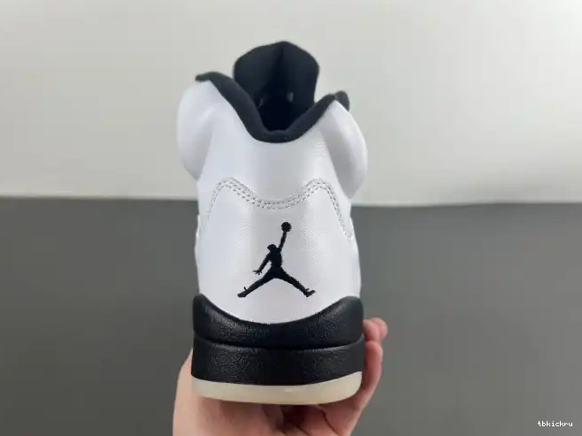 Reps TBK DD0587-110 RETRO 5 JORDAN AIR 'WHITE BLACK' 0226