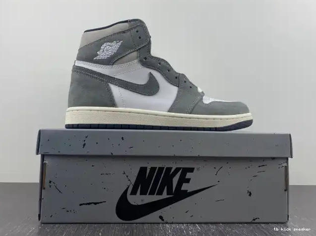 Cheap TBK Washed Jordan OG DZ5485-051 Black Retro 1 High 0317